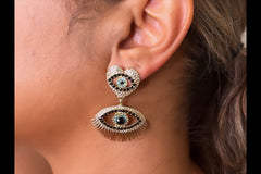 EYE LOVE EARRINGS